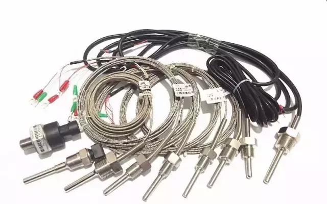 <a href='https://www.sh-liutech.com/products/' target='_blank'><u>螺杆空压机</u></a>共有哪些零件你知道吗？配件故障隐患判断及解决方法